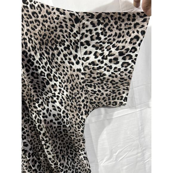 eesome Gray Leopard print Kimono NWT - Picture 3 of 6
